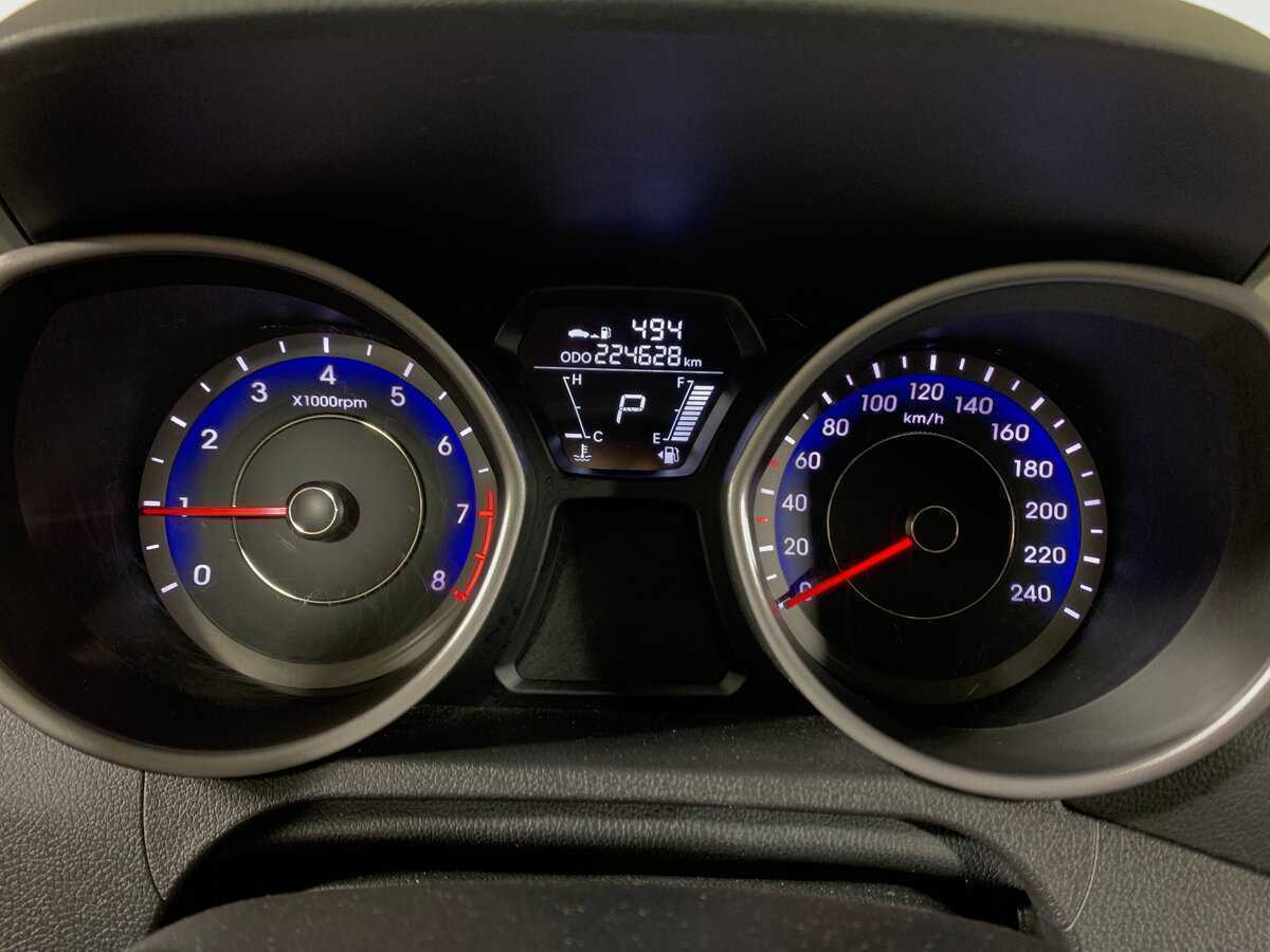 Купить Hyundai Elantra, 2012, 224 616 км.. Фото: #14