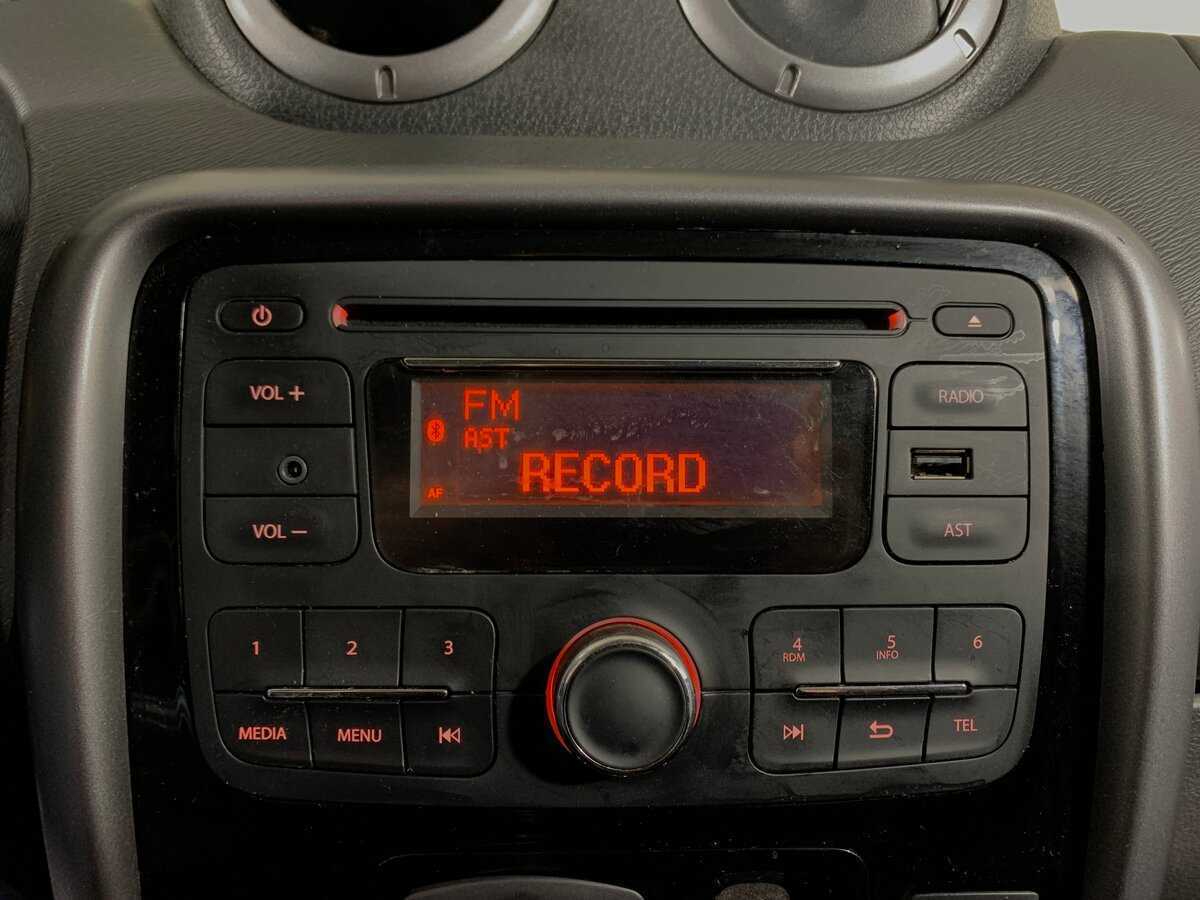 Купить Renault Duster, 2012, 274 500 км.. Фото: #14