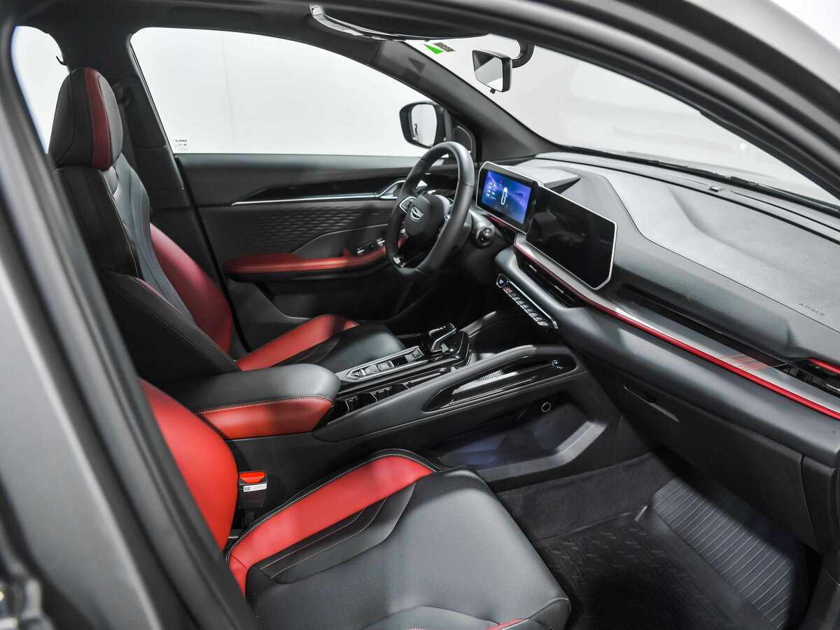 Купить Geely Coolray, 2023, 8 327 км.. Фото: #15