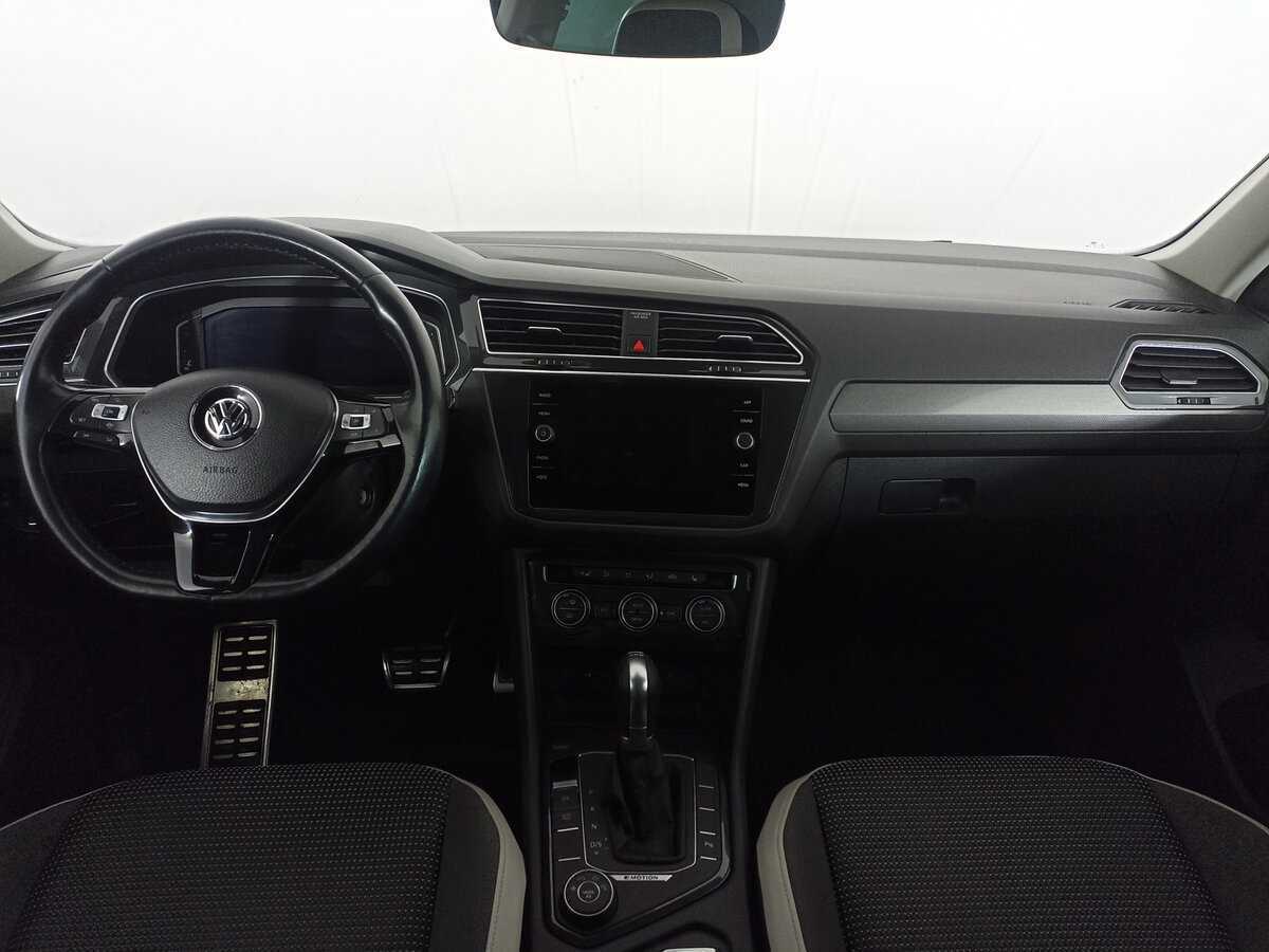 Купить Volkswagen Tiguan, 2019, 119 531 км.. Фото: #13