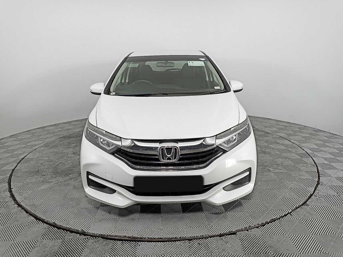 Купить Honda Shuttle, 2018, 96 369 км.. Фото: #1