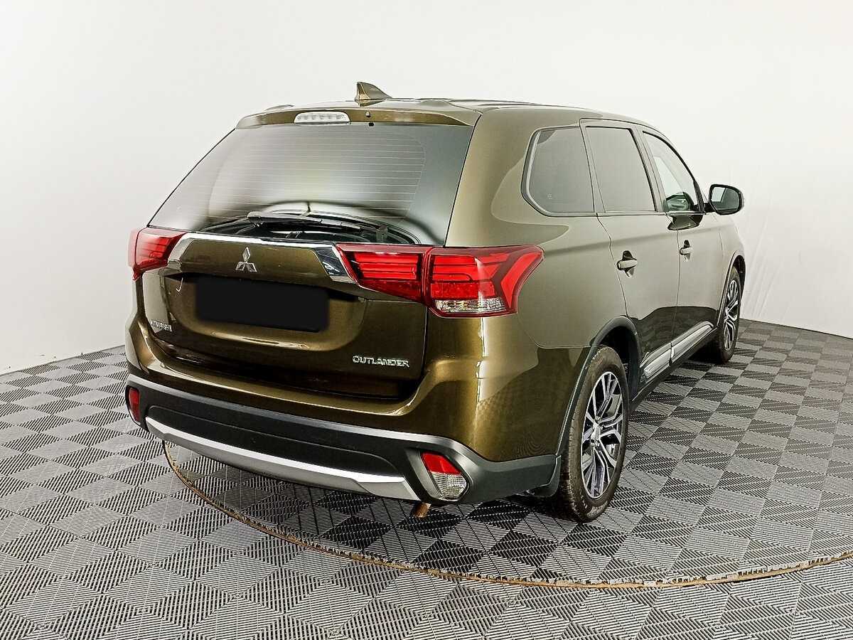 Купить Mitsubishi Outlander, 2018, 163 179 км.. Фото: #3