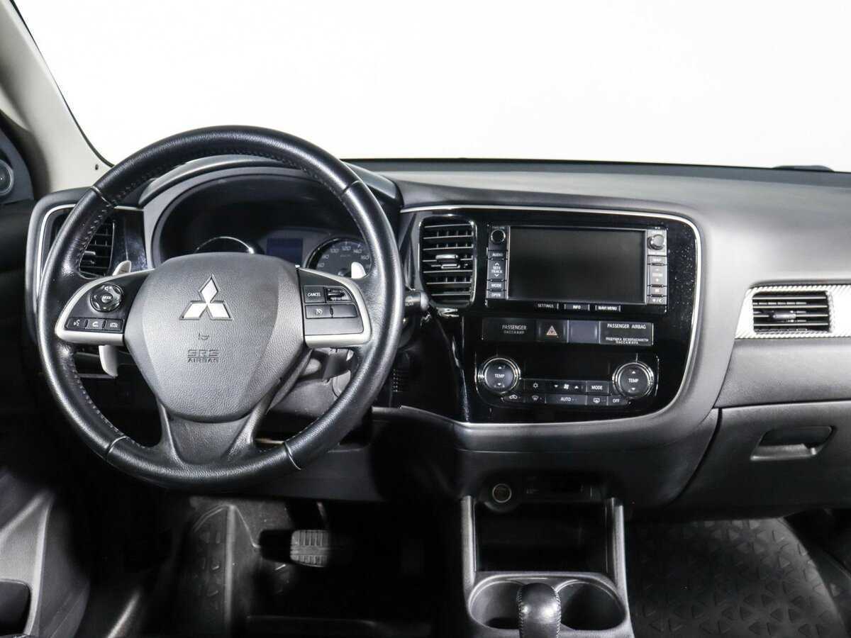 Купить Mitsubishi Outlander, 2014, 67 349 км.. Фото: #5