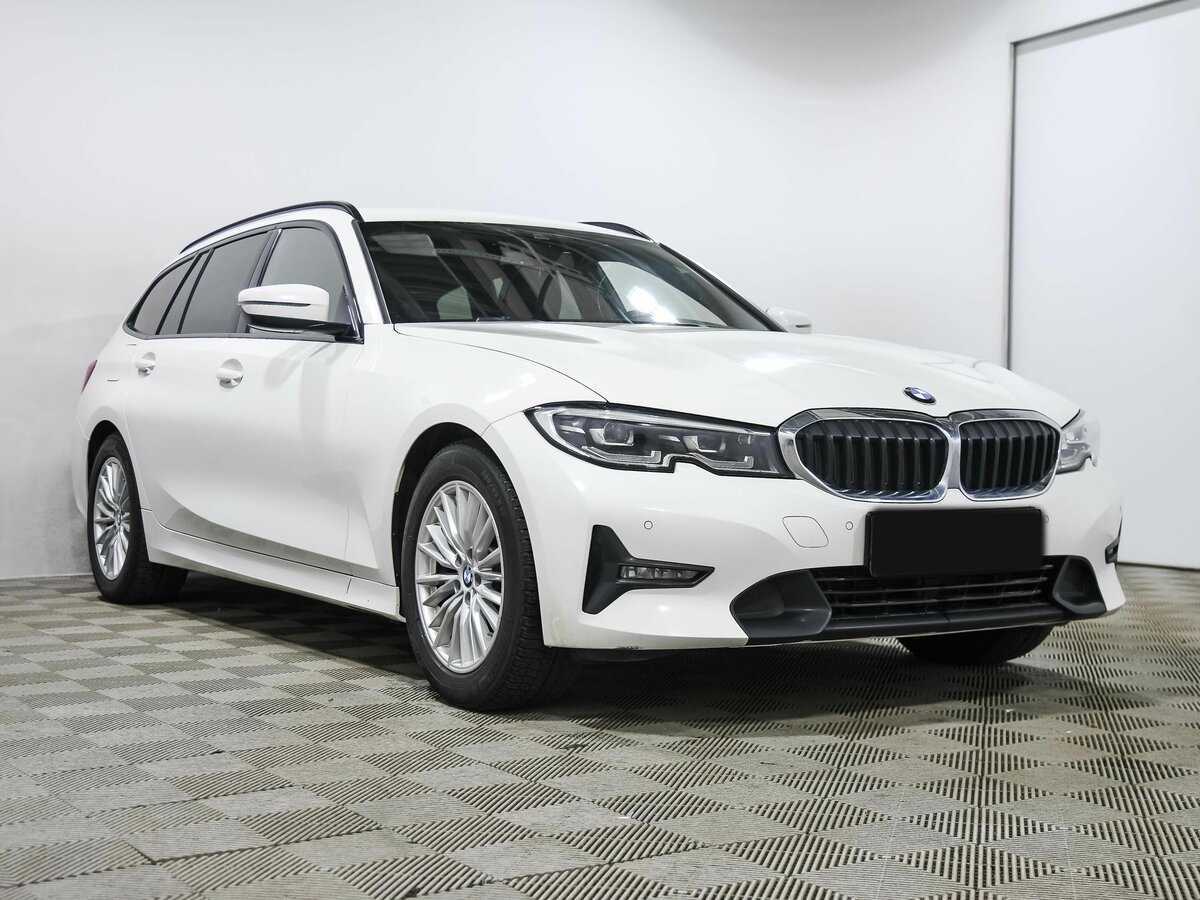 Купить BMW 3 серии, 2019, 174 415 км.. Фото: #2