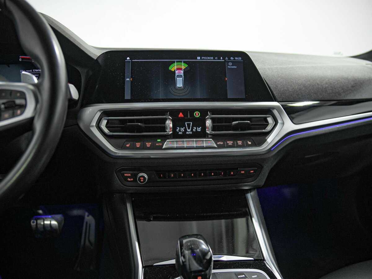 Купить BMW 3 серии, 2019, 174 415 км.. Фото: #10