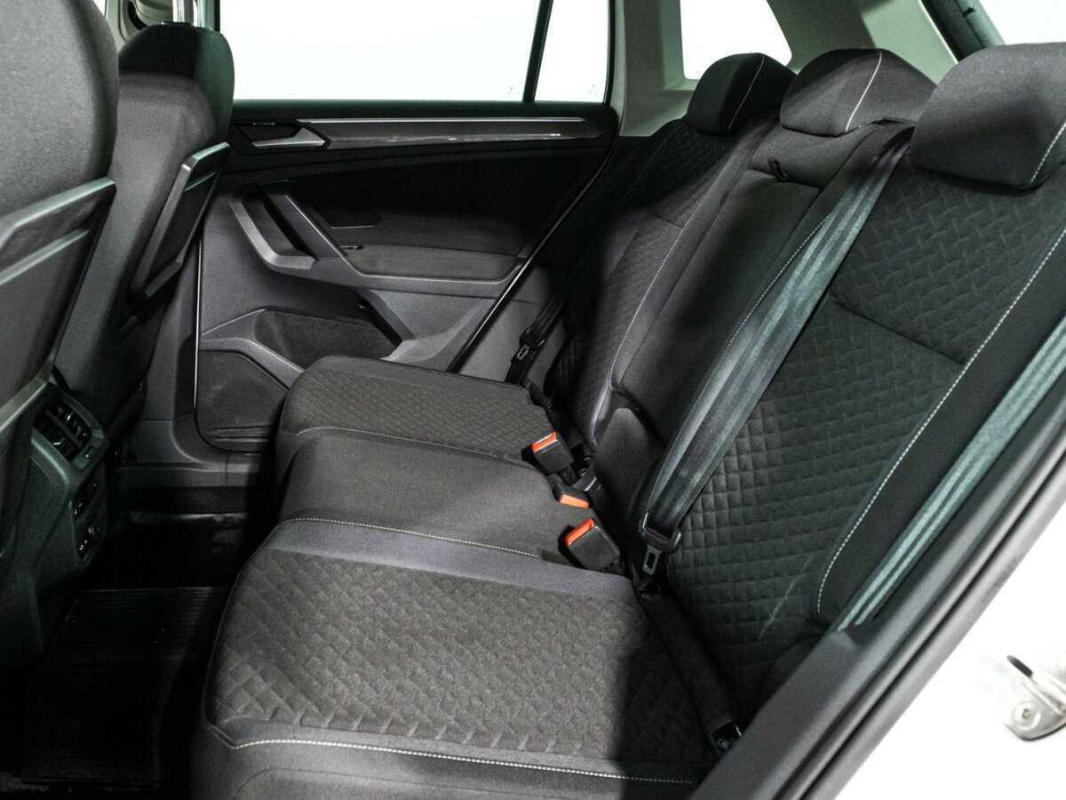 Купить Volkswagen Tiguan, 2018, 94 232 км.. Фото: #9
