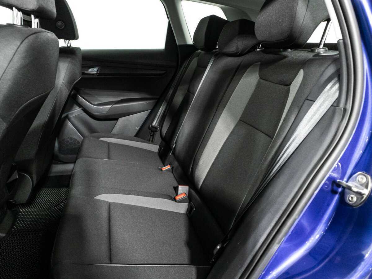 Купить Skoda Karoq, 2020, 107 271 км.. Фото: #9