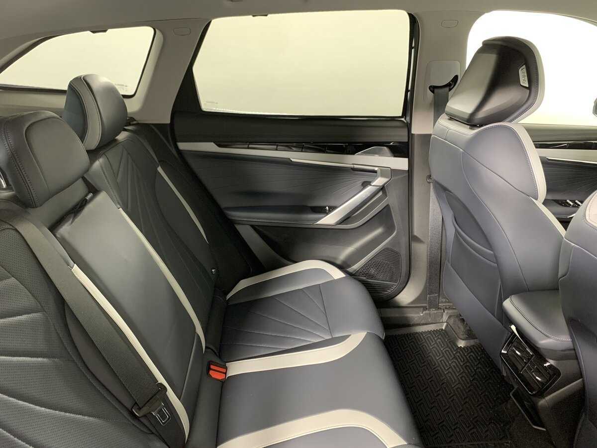 Купить Geely Atlas, 2023, 5 739 км.. Фото: #17