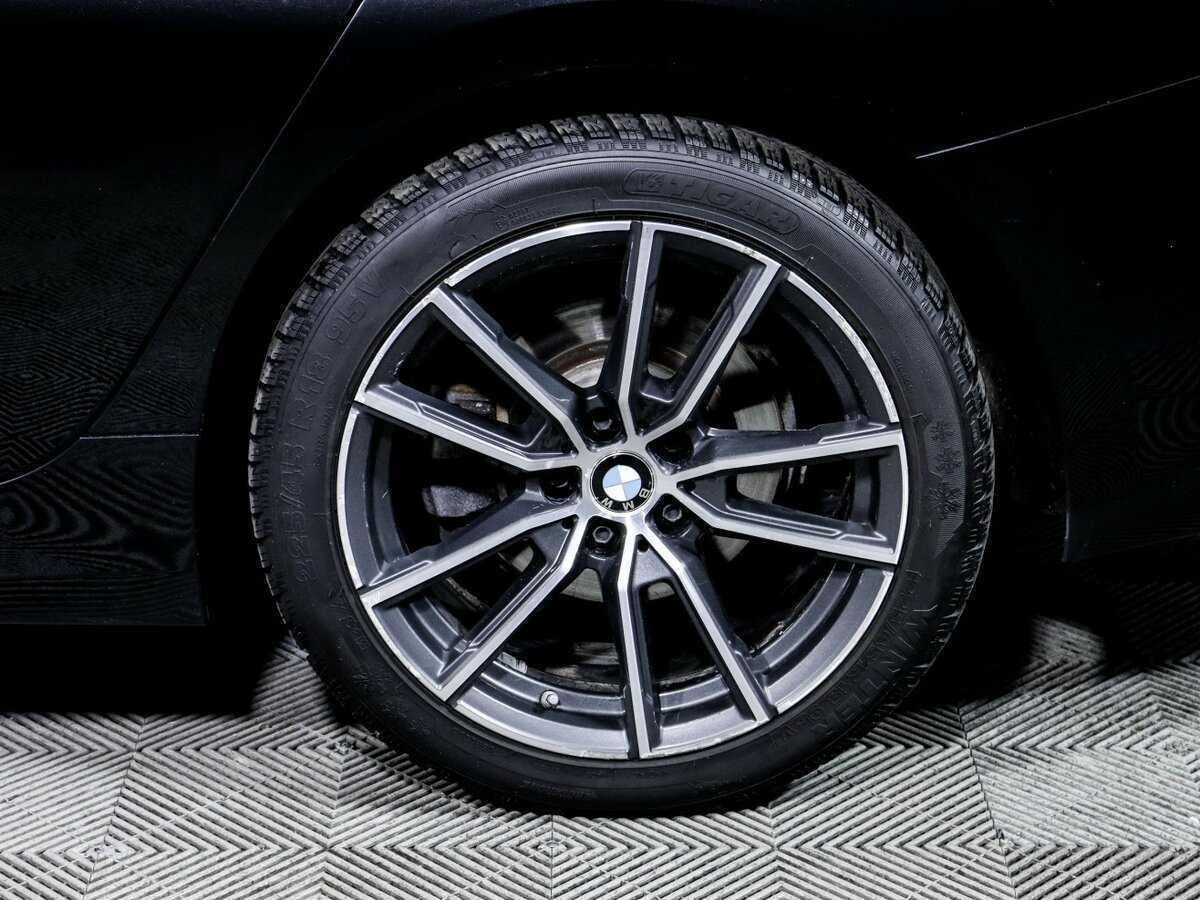 Купить BMW 3 серии, 2019, 95 281 км.. Фото: #11