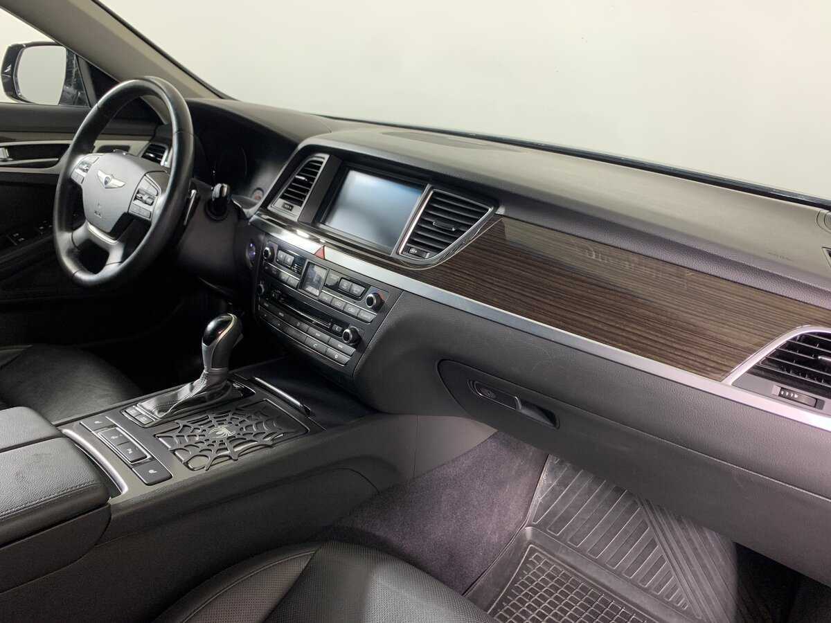 Купить Hyundai Genesis, 2016, 128 490 км.. Фото: #13