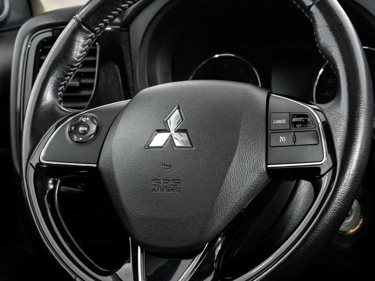 Купить Mitsubishi Outlander, 2018, 126 019 км.. Фото: #10