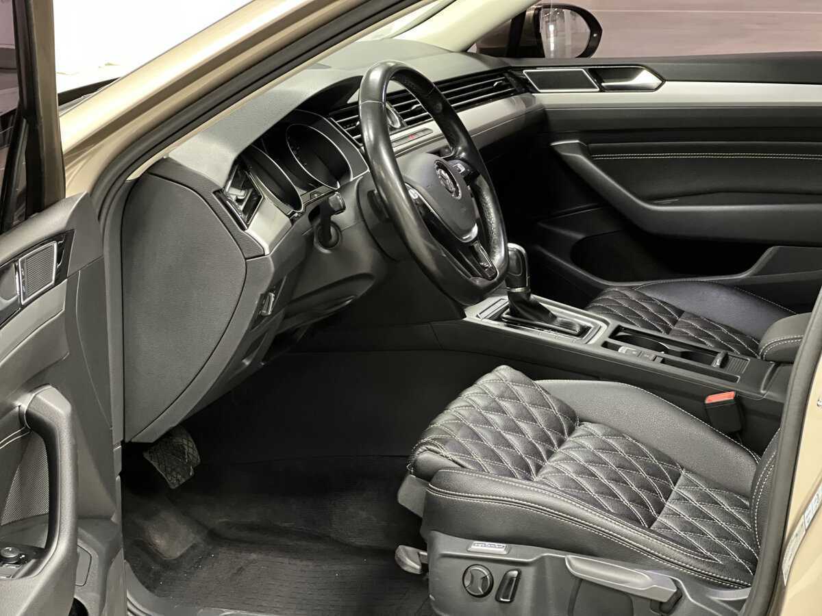 Купить Volkswagen Passat, 2016, 179 872 км.. Фото: #15