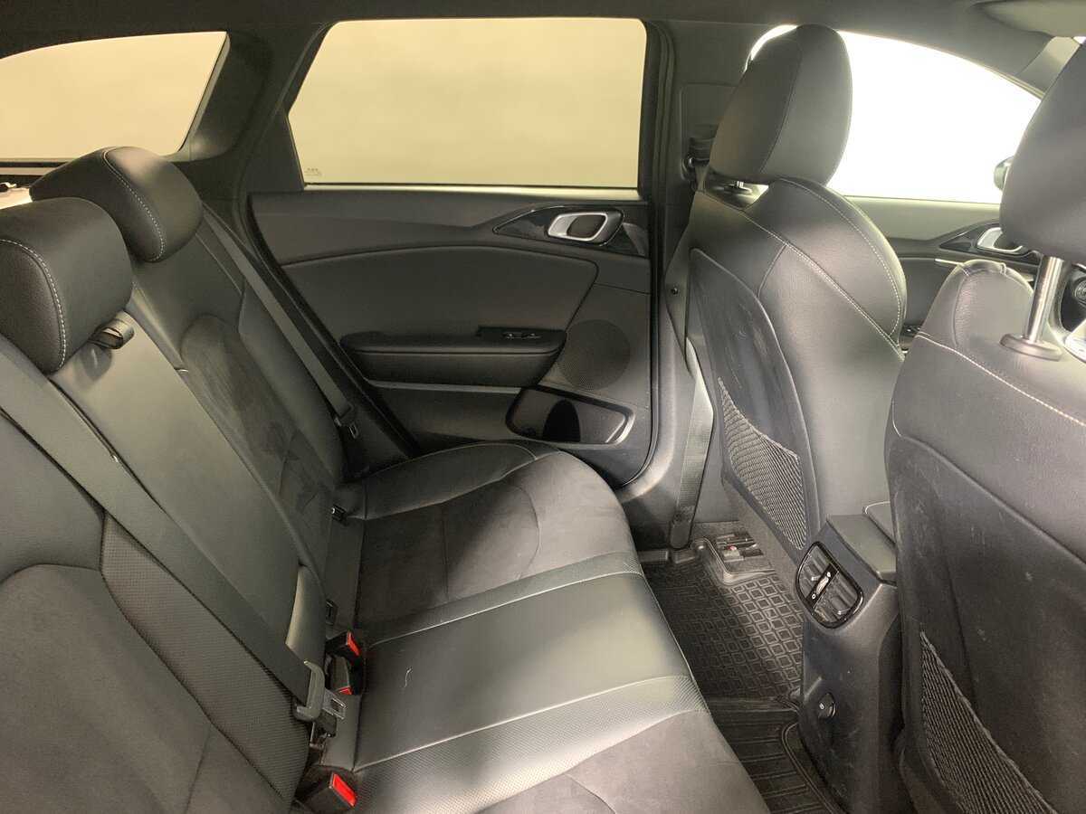 Купить Kia Ceed, 2021, 135 432 км.. Фото: #17