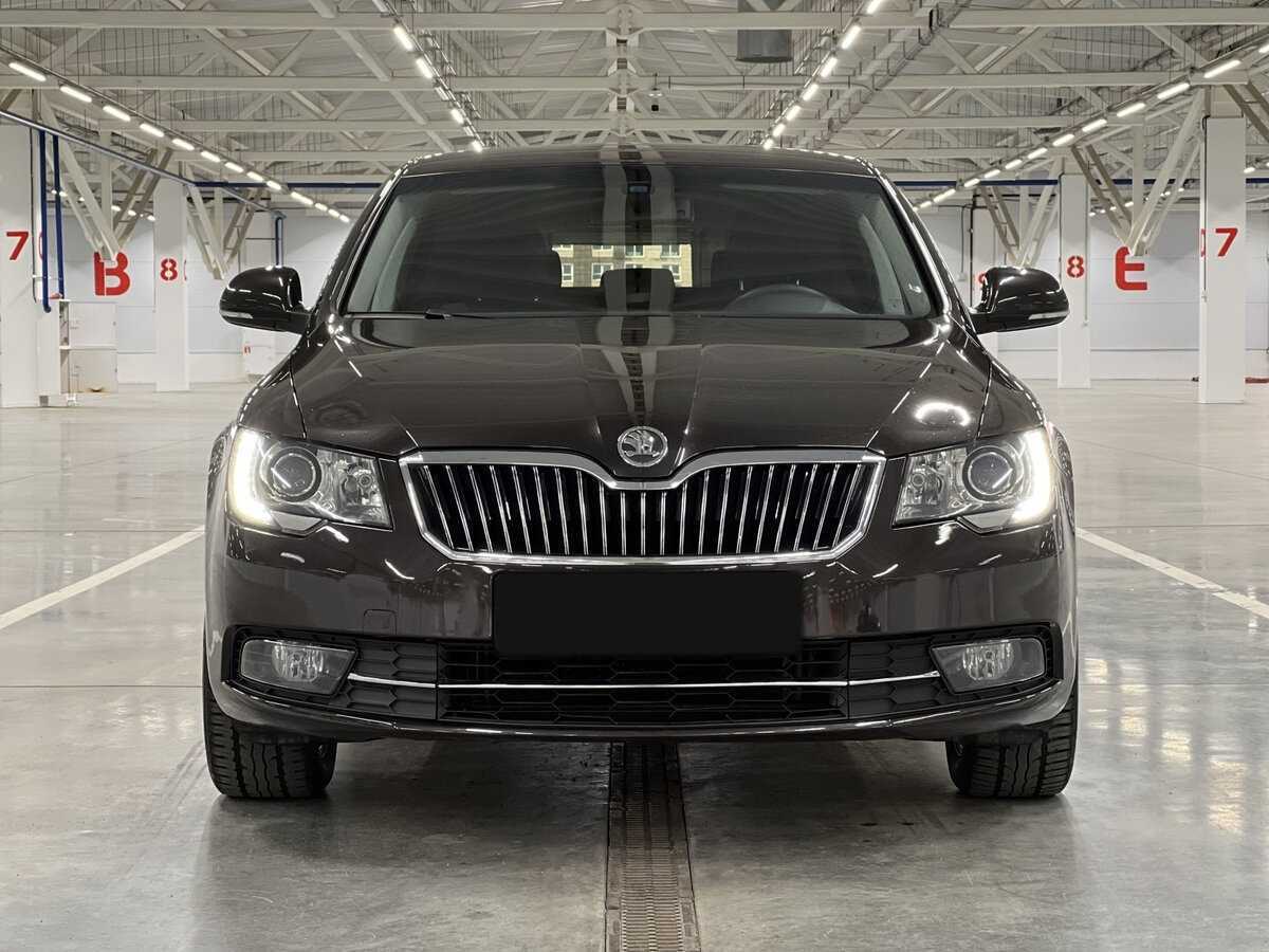 Купить Skoda Superb, 2013, 151 701 км.. Фото: #1