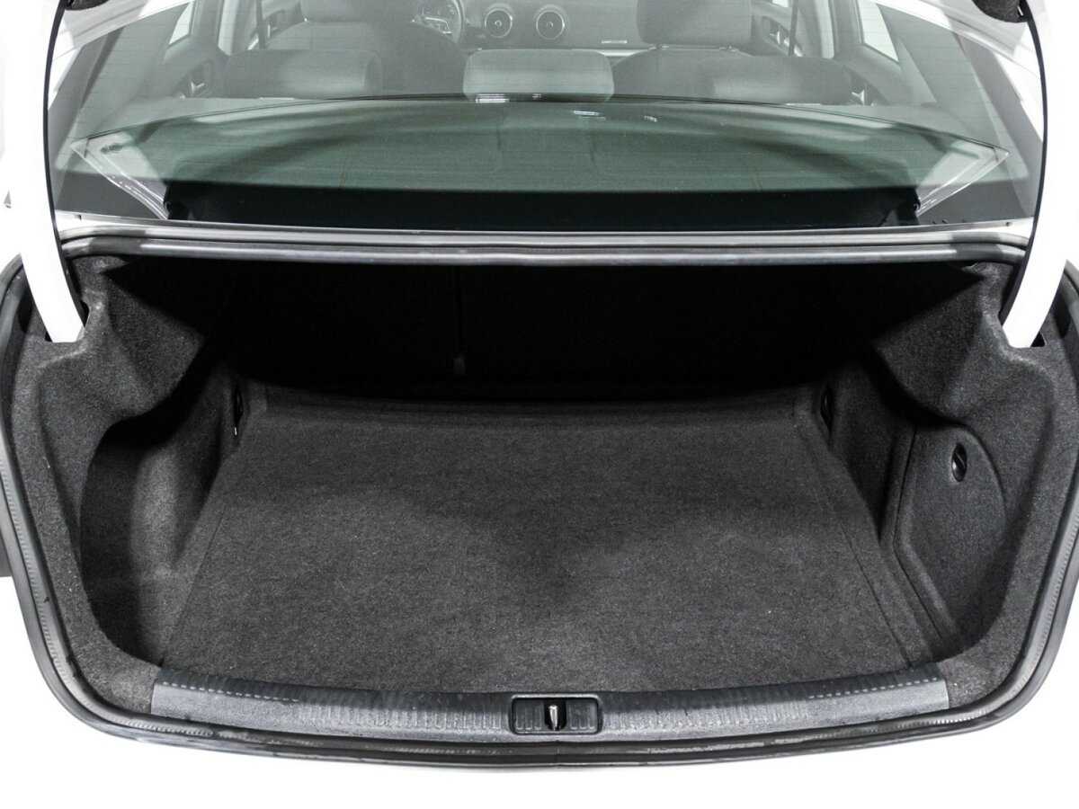 Купить Audi A3, 2019, 53 635 км.. Фото: #17