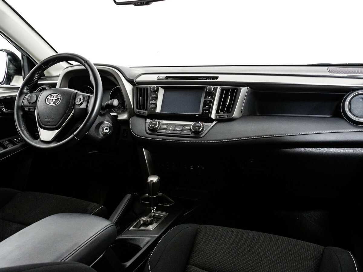 Купить Toyota RAV4, 2017, 63 389 км.. Фото: #6
