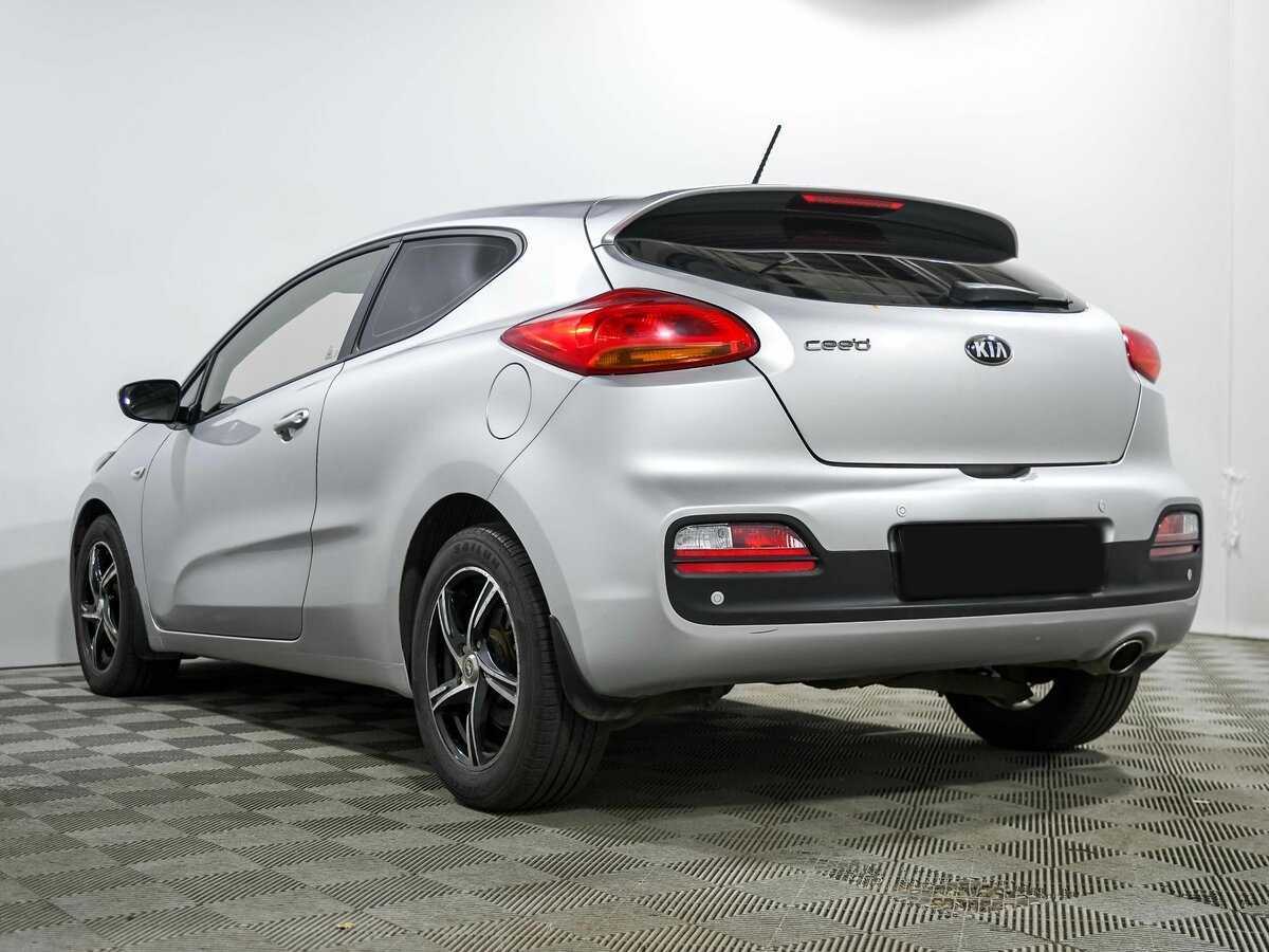 Купить Kia Ceed, 2013, 215 974 км.. Фото: #5