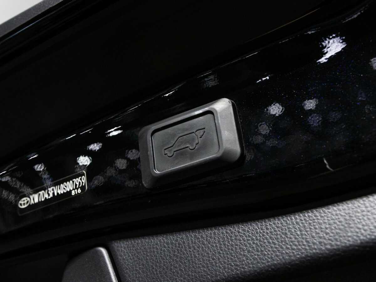 Купить Toyota RAV4, 2020, 72 715 км.. Фото: #14