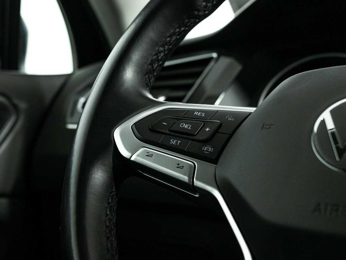 Купить Volkswagen Tiguan, 2020, 66 995 км.. Фото: #19