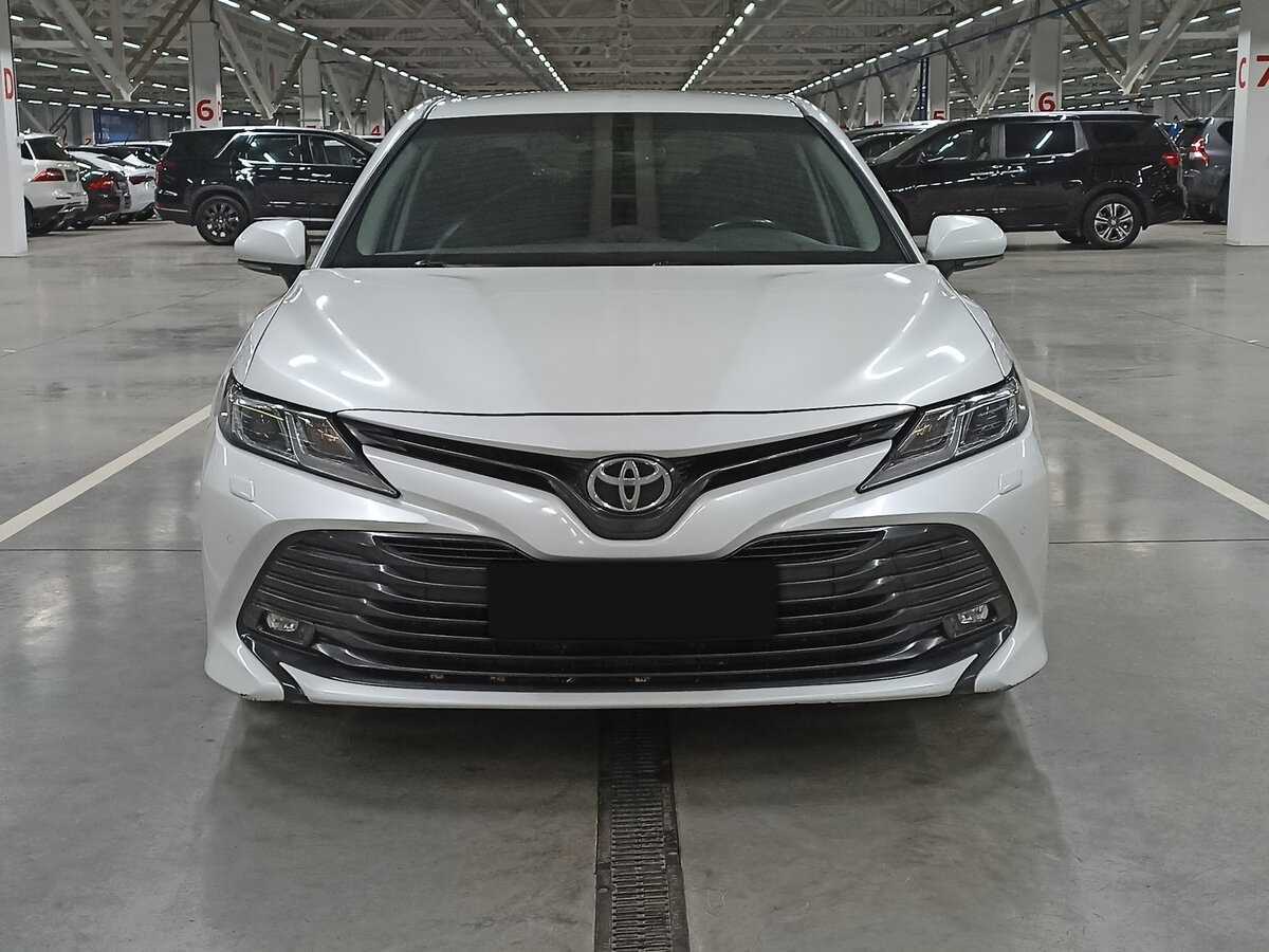 Купить Toyota Camry, 2019, 151 610 км.. Фото: #1