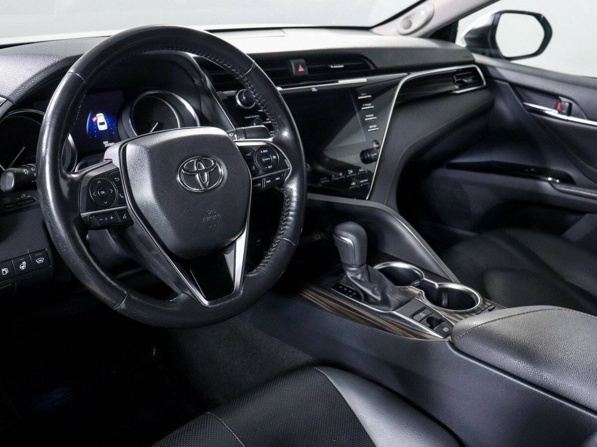 Купить Toyota Camry, 2018, 203 558 км.. Фото: #13