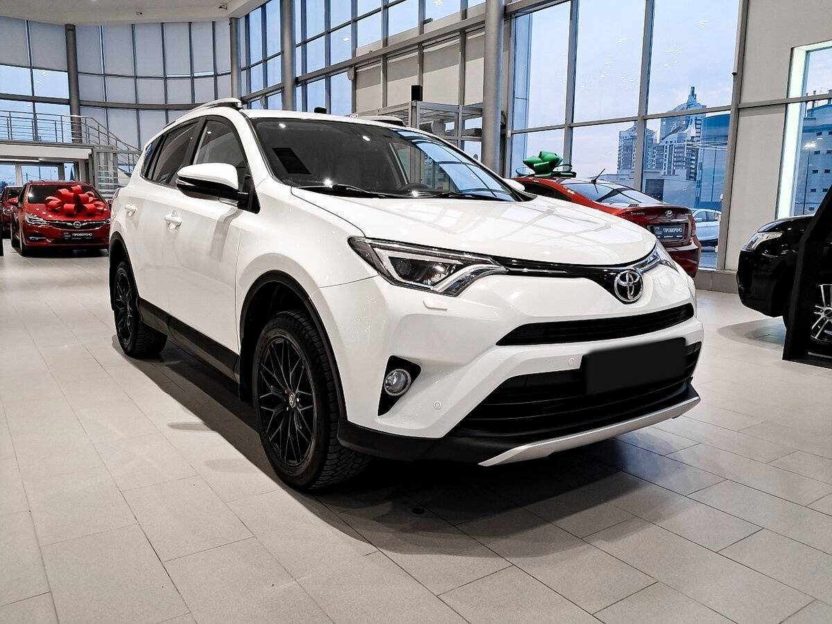 Купить Toyota RAV4, 2016, 165 703 км.. Фото: #2