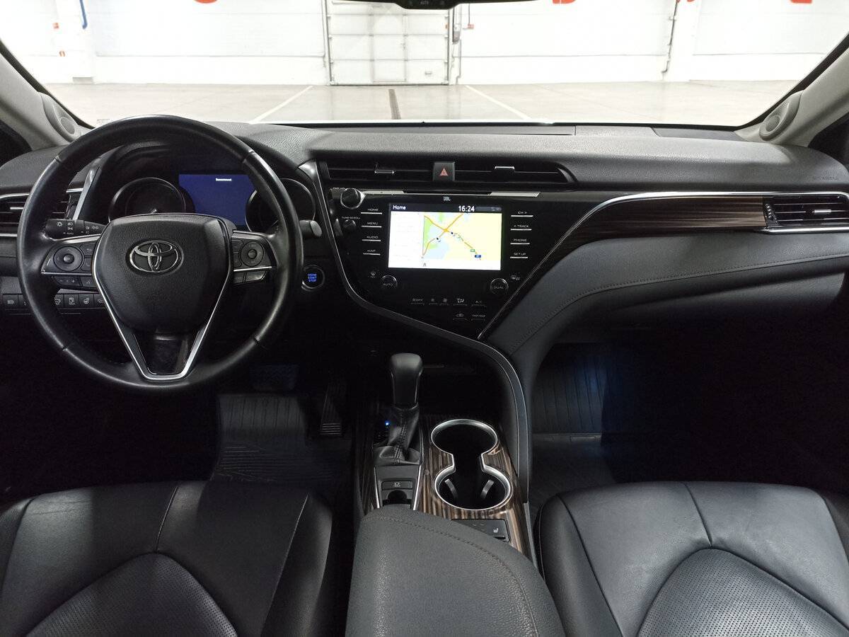 Купить Toyota Camry, 2019, 83 702 км.. Фото: #13