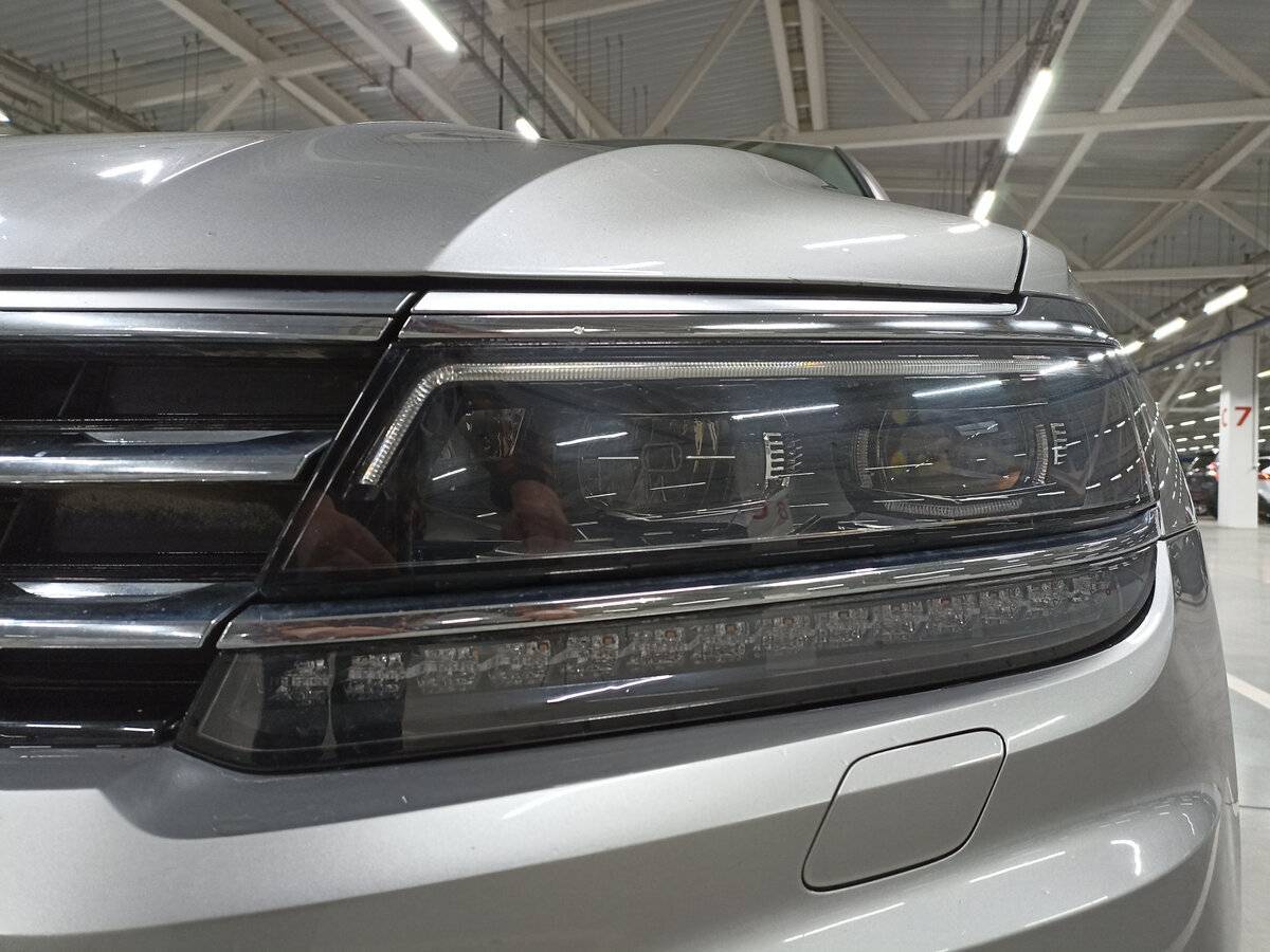 Купить Volkswagen Tiguan, 2017, 94 001 км.. Фото: #16