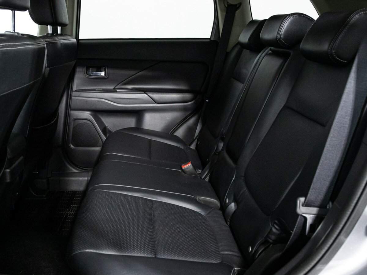 Купить Mitsubishi Outlander, 2012, 139 888 км.. Фото: #9