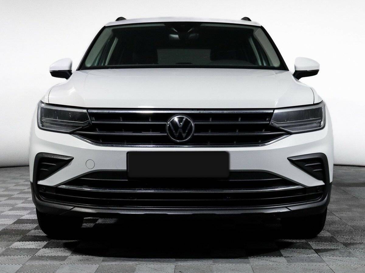 Купить Volkswagen Tiguan, 2021, 82 216 км.. Фото: #1