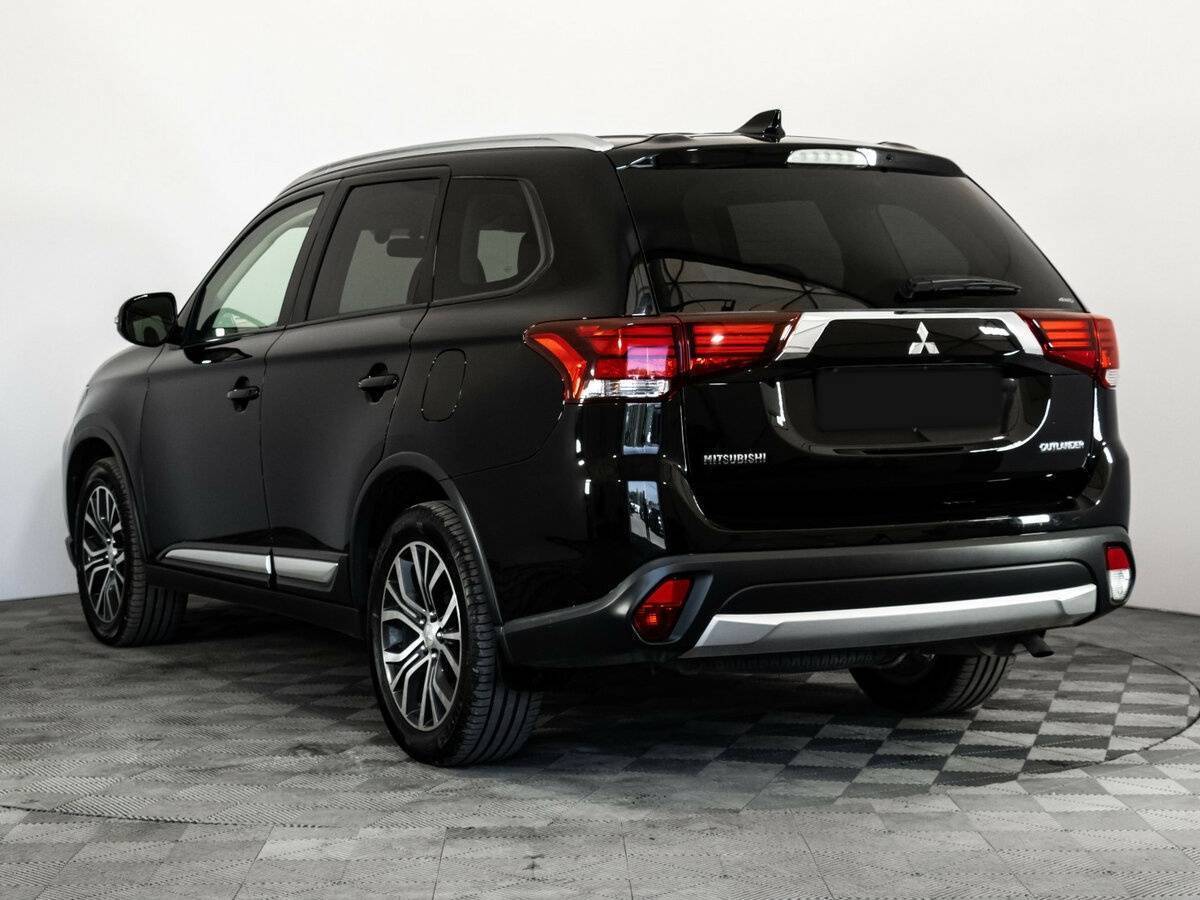 Купить Mitsubishi Outlander, 2018, 112 633 км.. Фото: #5