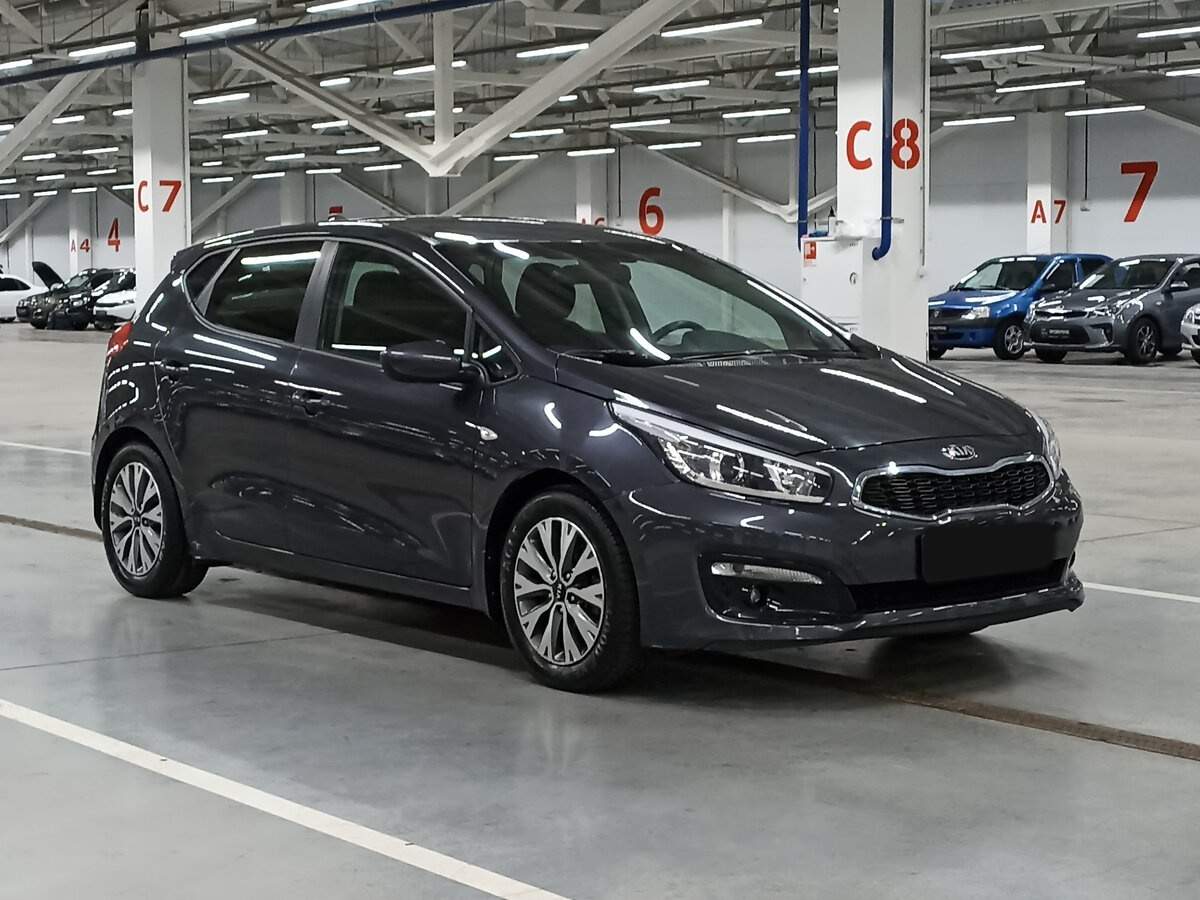 Купить Kia Ceed, 2017, 61 069 км.. Фото: #2