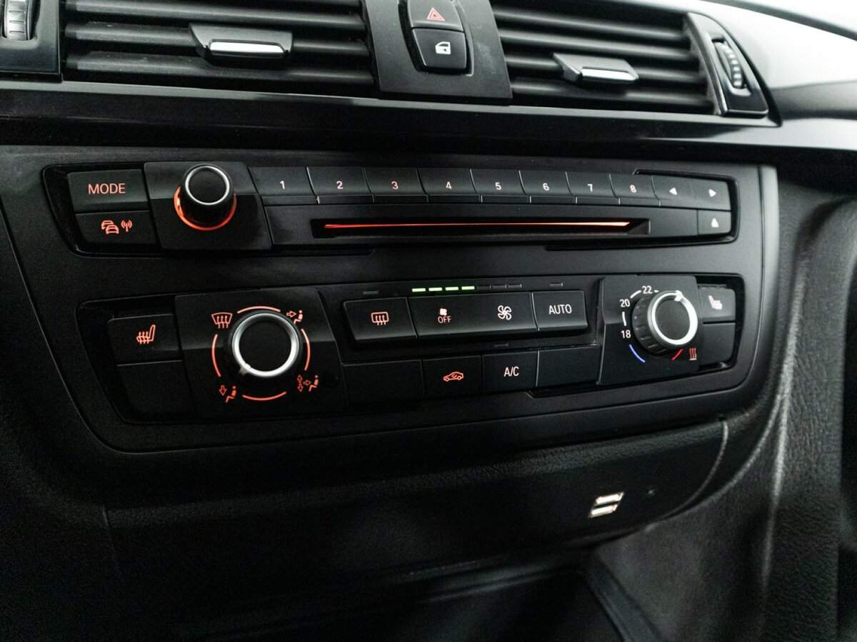 Купить BMW 3 серии, 2013, 164 514 км.. Фото: #19