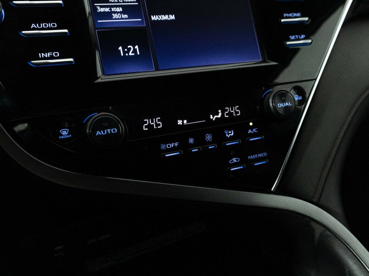 Купить Toyota Camry, 2020, 152 645 км.. Фото: #17