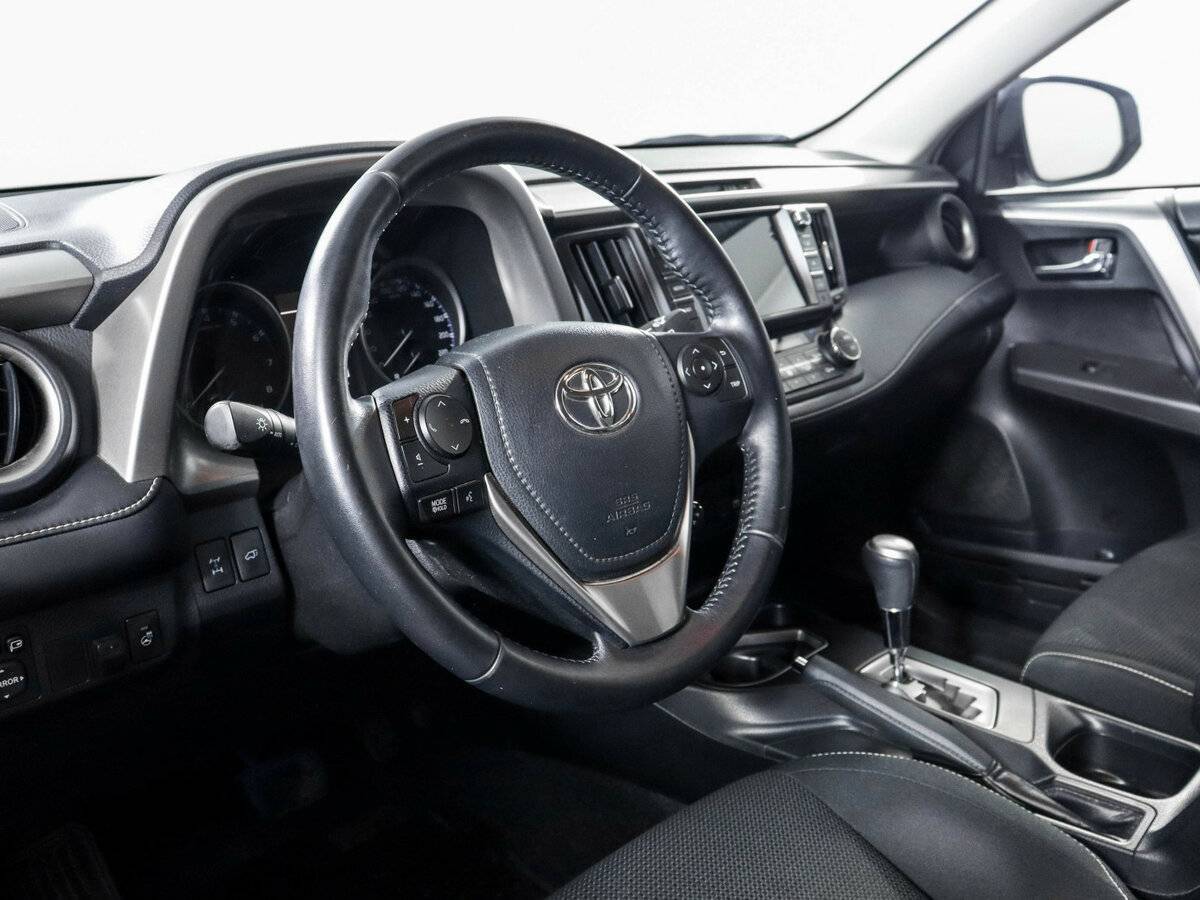Купить Toyota RAV4, 2017, 59 900 км.. Фото: #10