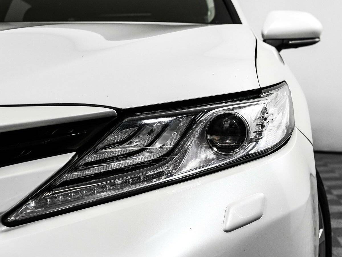 Купить Toyota Camry, 2019, 193 937 км.. Фото: #13