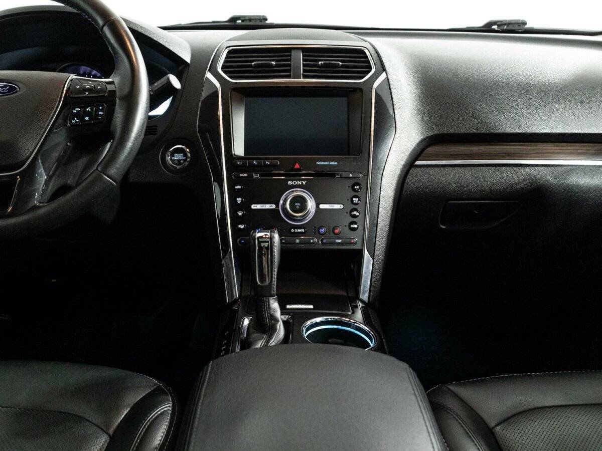 Купить Ford Explorer, 2017, 172 022 км.. Фото: #11