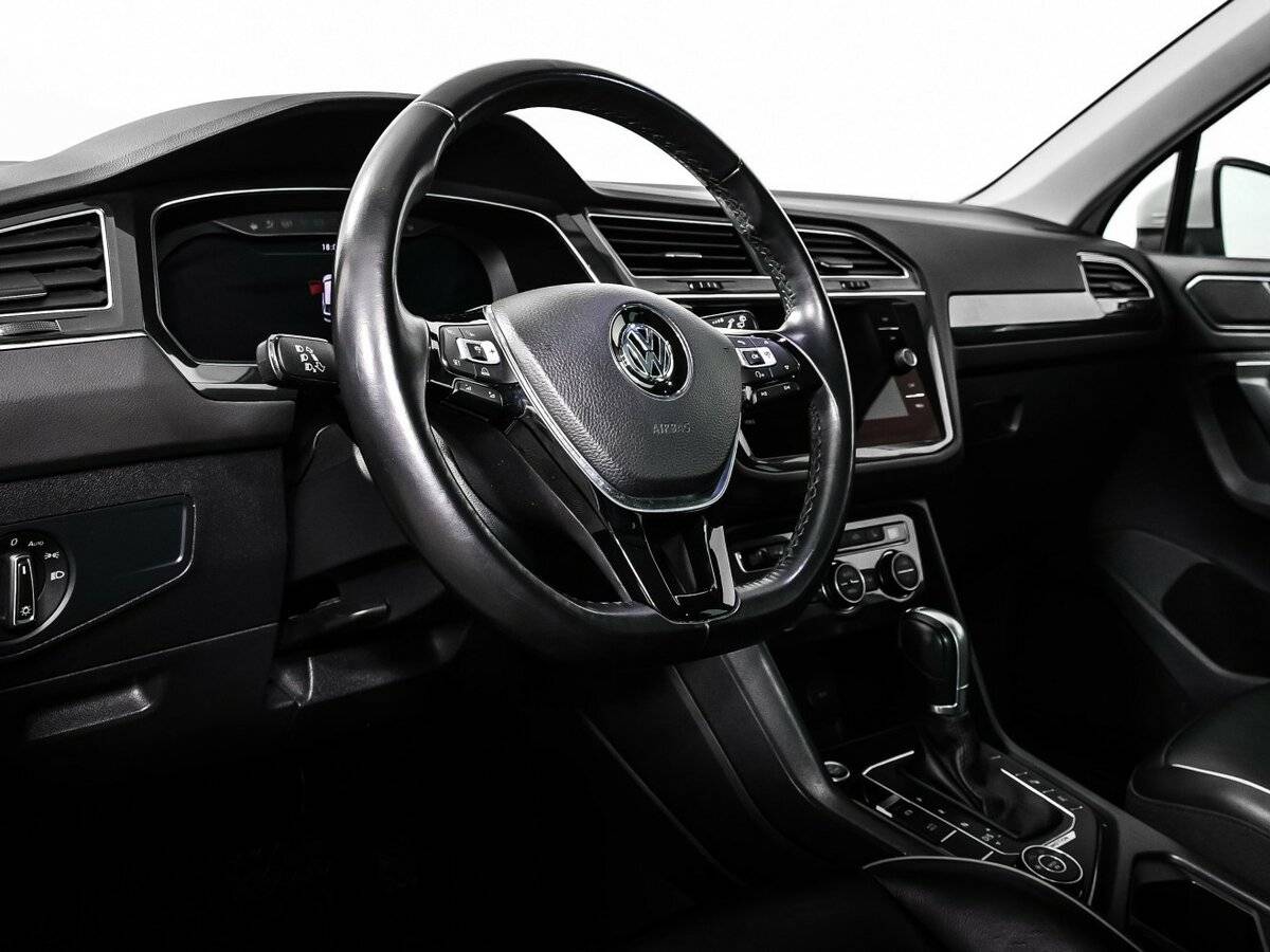 Купить Volkswagen Tiguan, 2018, 99 200 км.. Фото: #11