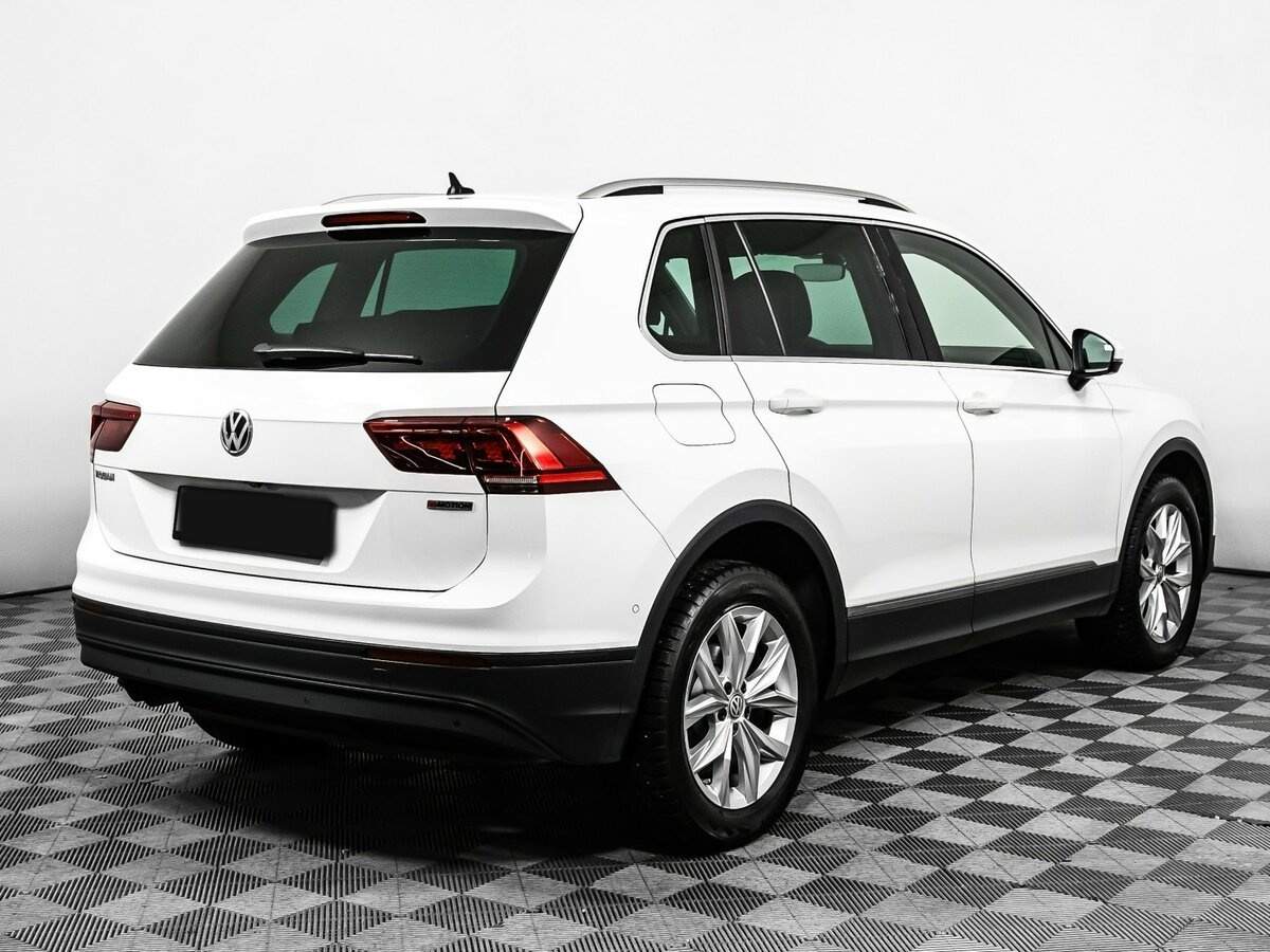 Купить Volkswagen Tiguan, 2018, 89 828 км.. Фото: #4