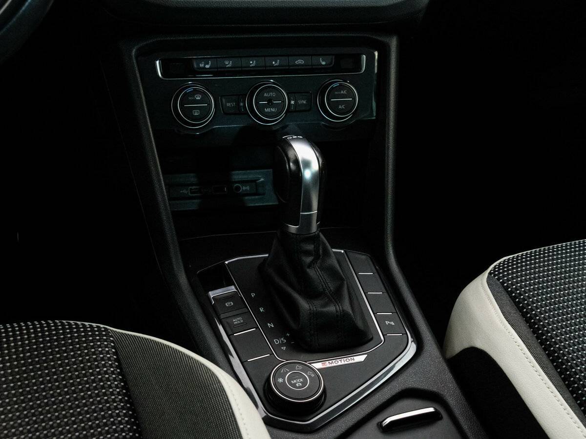 Купить Volkswagen Tiguan, 2019, 63 865 км.. Фото: #10