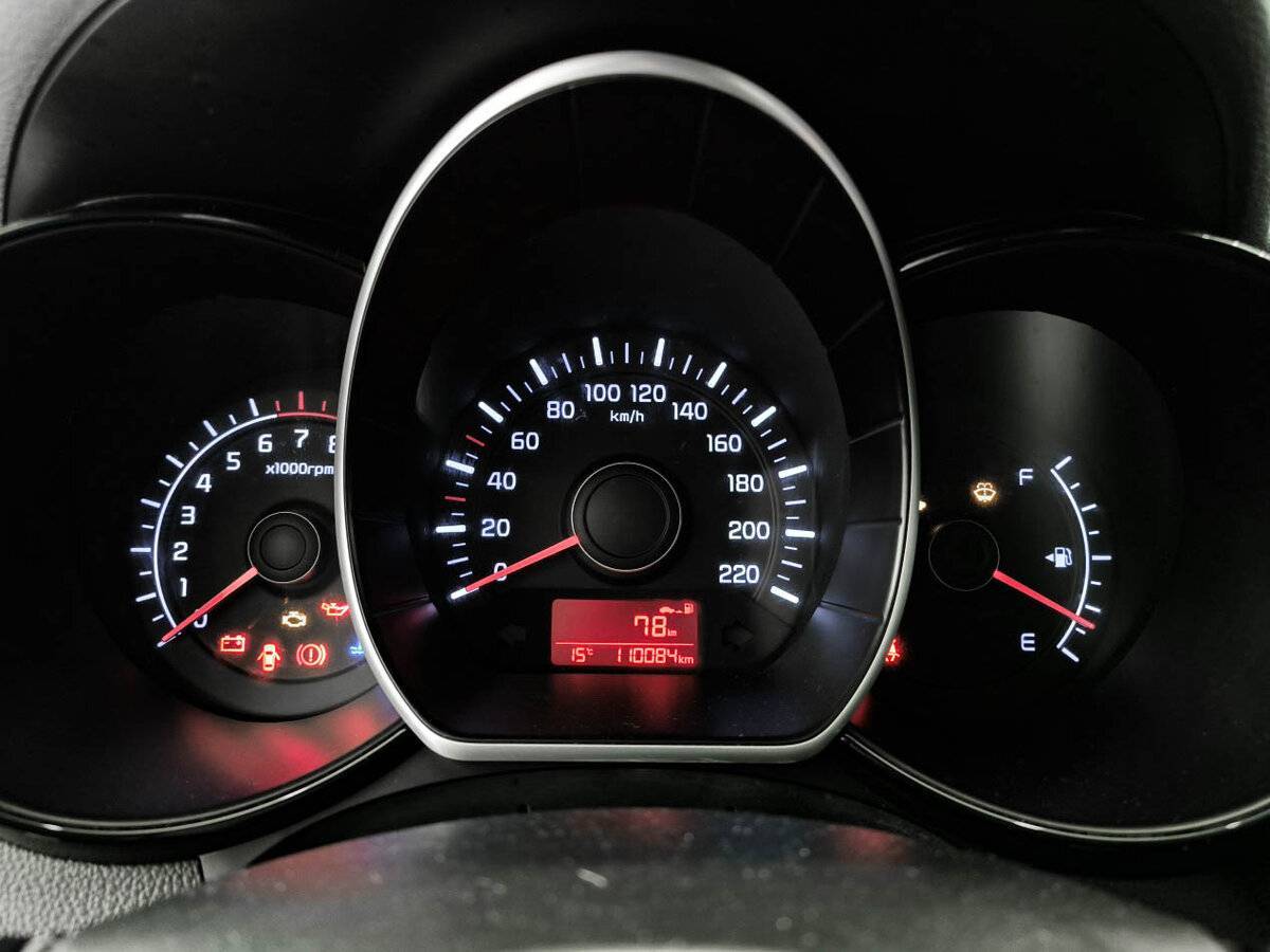 Купить Kia Rio, 2016, 113 001 км.. Фото: #12