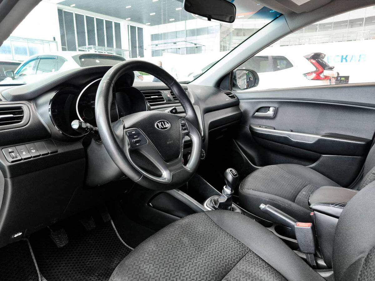 Купить Kia Rio, 2016, 113 001 км.. Фото: #15