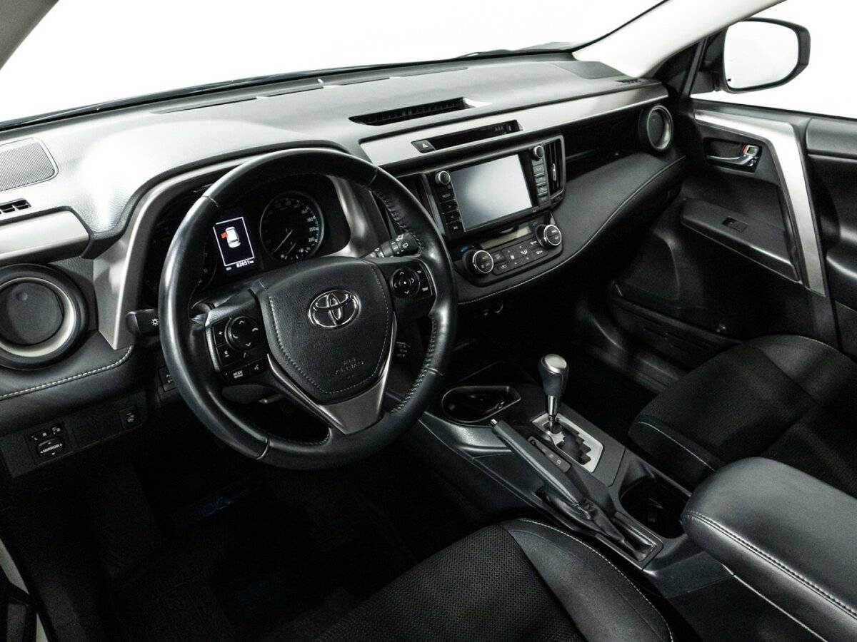 Купить Toyota RAV4, 2019, 82 649 км.. Фото: #10