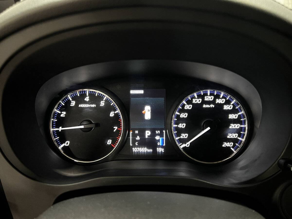 Купить Mitsubishi Outlander, 2017, 107 670 км.. Фото: #12