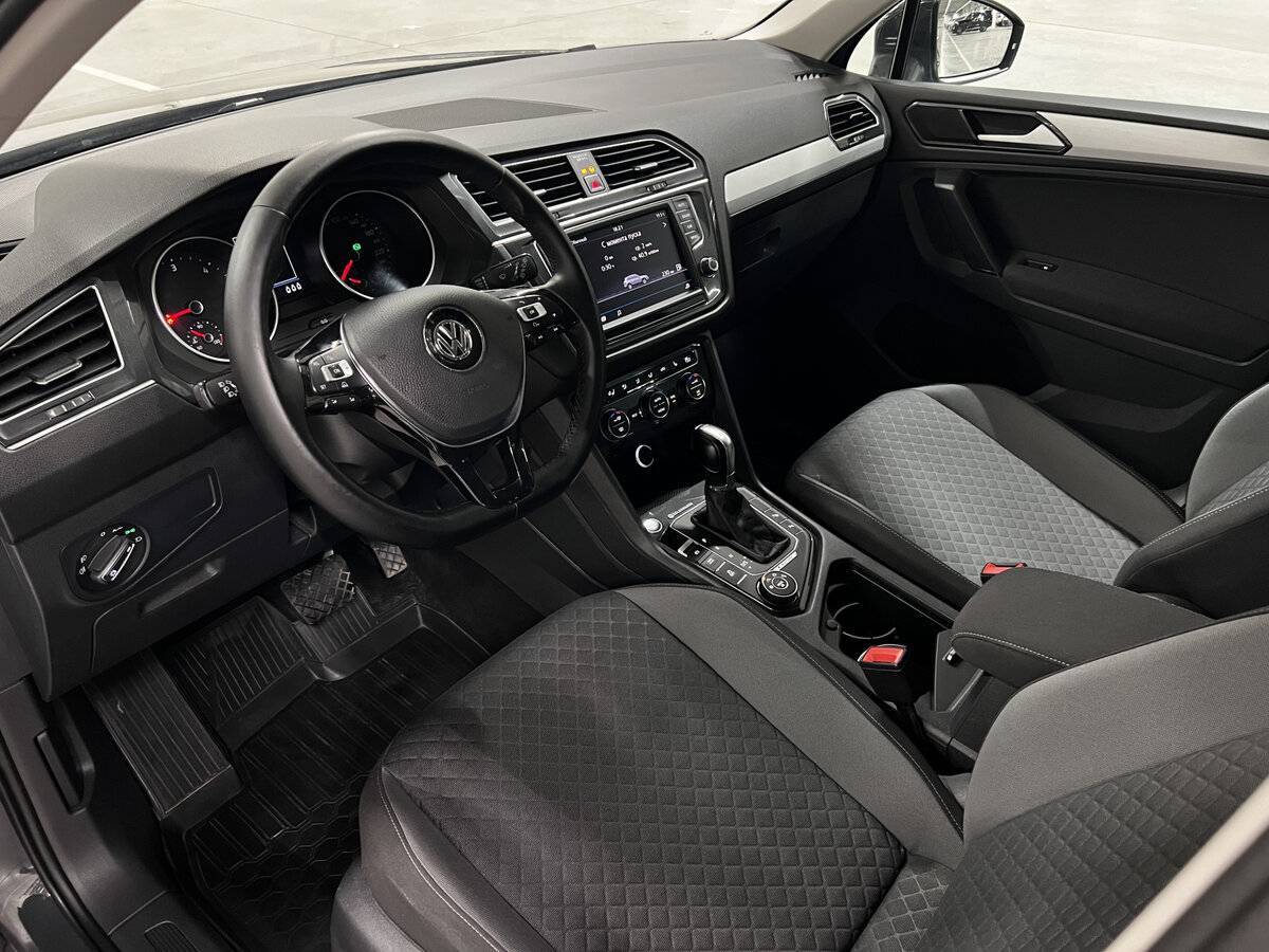 Купить Volkswagen Tiguan, 2017, 136 172 км.. Фото: #15