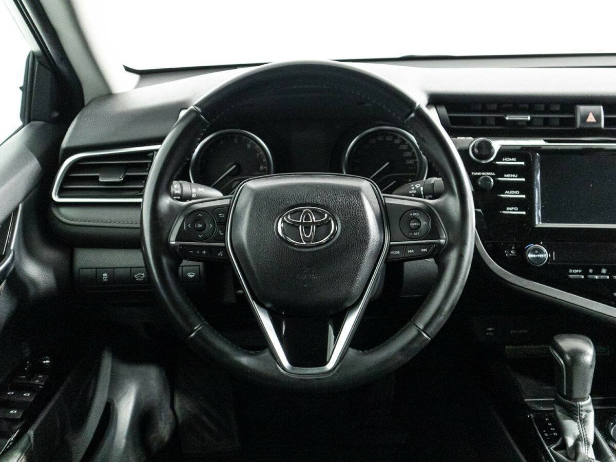 Купить Toyota Camry, 2020, 49 079 км.. Фото: #18