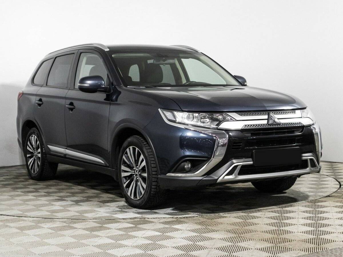 Купить Mitsubishi Outlander, 2018, 121 456 км.. Фото: #2