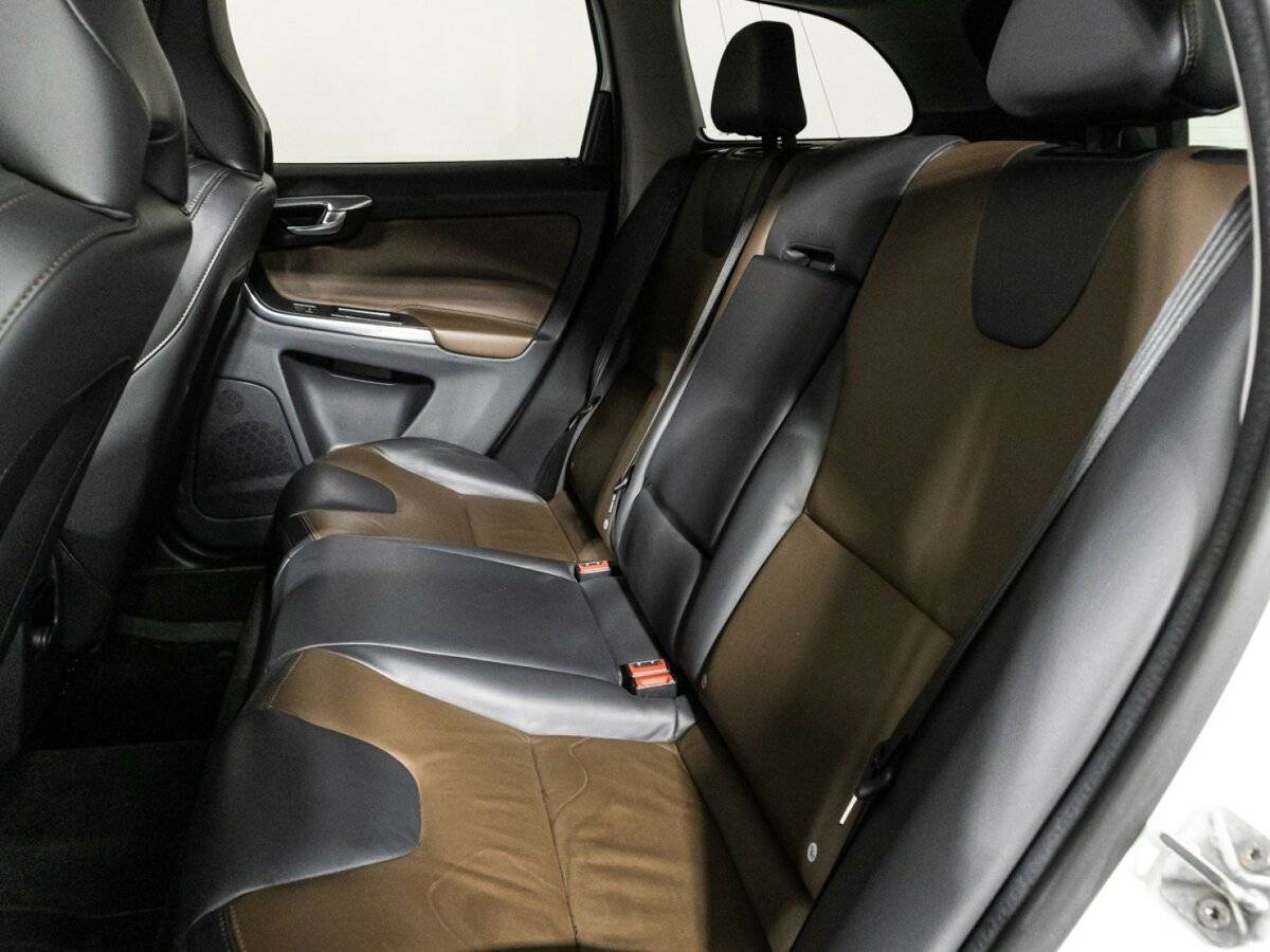 Купить Volvo XC60, 2014, 131 343 км.. Фото: #10