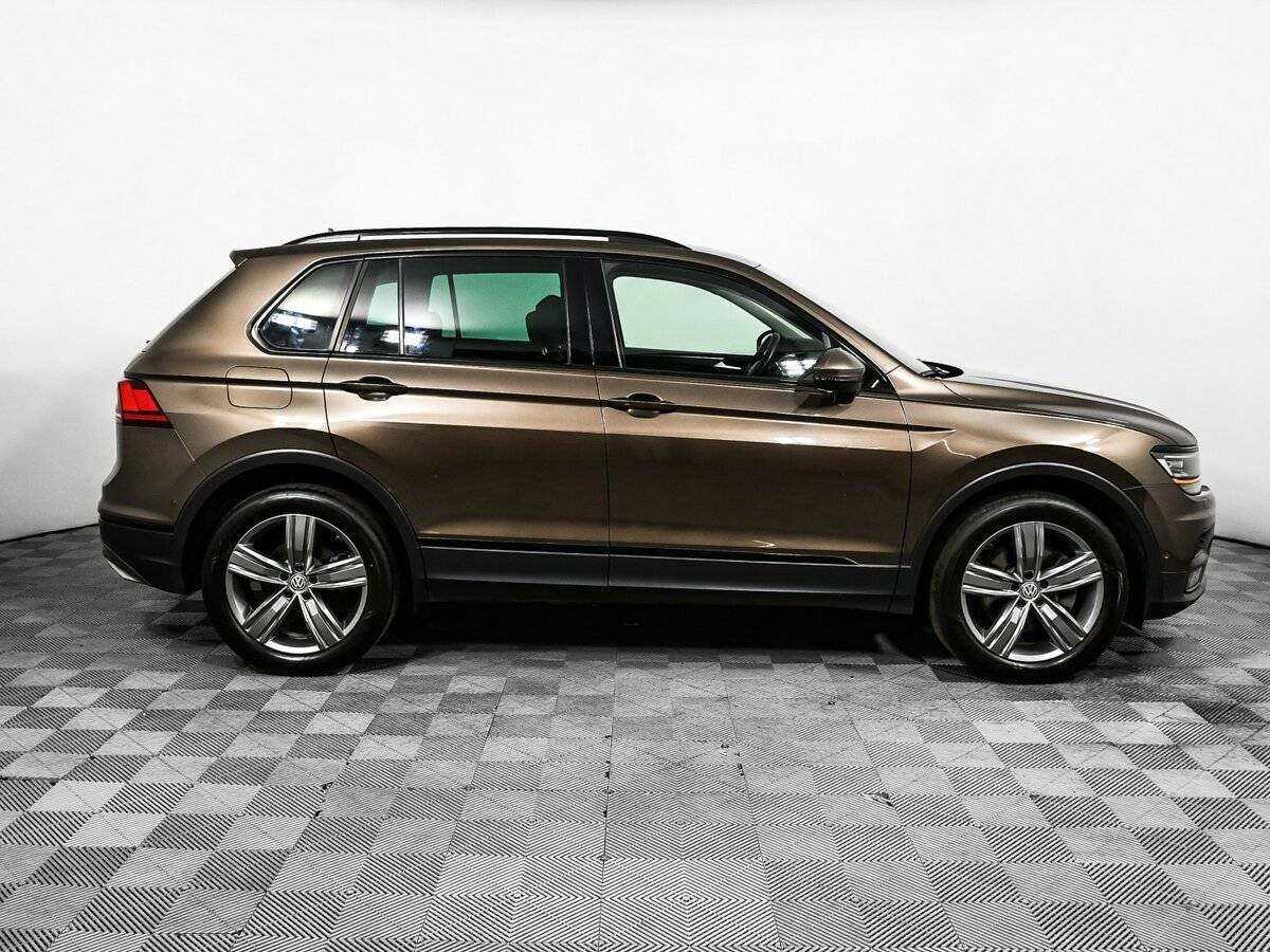 Купить Volkswagen Tiguan, 2017, 77 094 км.. Фото: #3