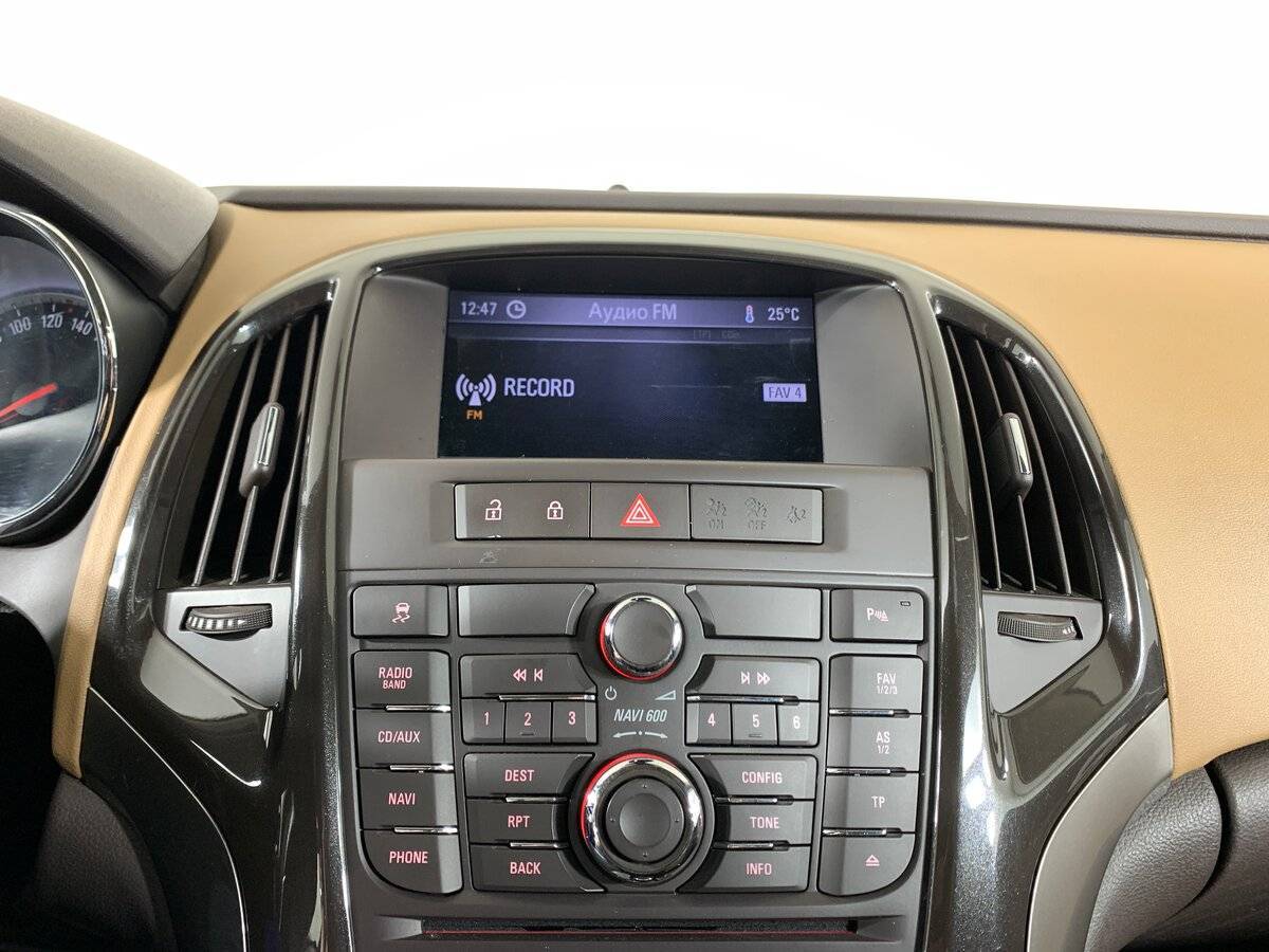 Купить Opel Astra, 2013, 98 007 км.. Фото: #13